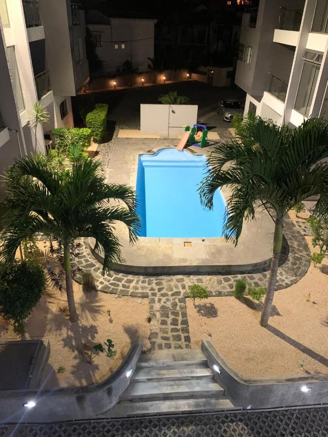 Ibiza Apartment - 150M From The Beach Flic-en-Flacq Dış mekan fotoğraf